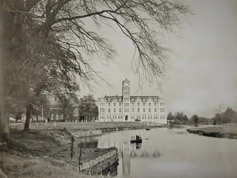 Open original Digital object