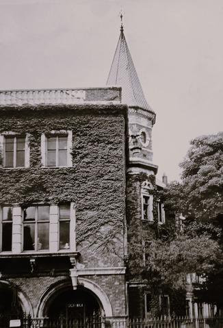 Open original Digital object