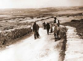 Islanders on Inis Mór (Inishmore)