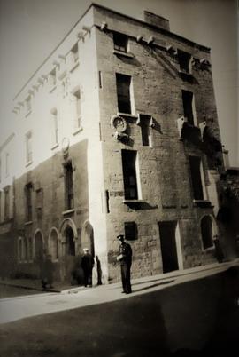 Lynch's Castle, Galway