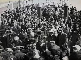 Boston Pilgrims arriving at Cobh, County Cork