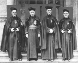 Group at Mount Argus. c 1935/36